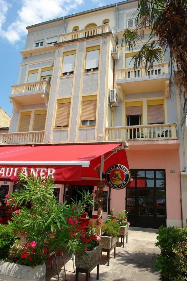 Apartment Dora Crikvenica Exterior foto